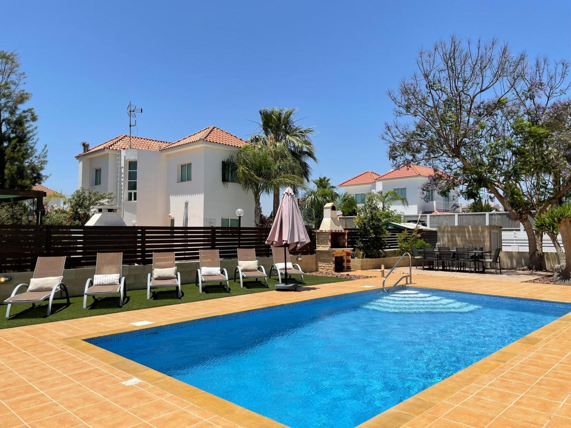 Maeva Villa Ayía Nápa